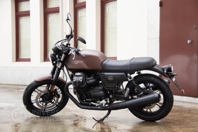 Мото Гуцци v10 Centuro