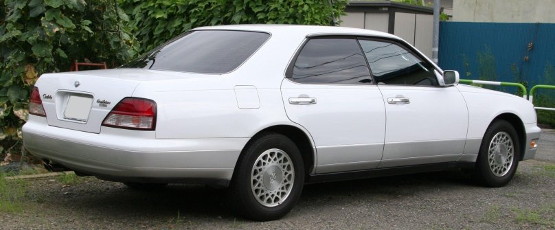 Nissan Cedric y33