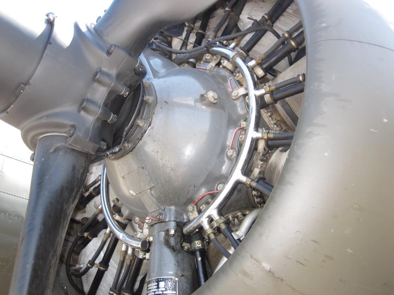 Двигатель Райт циклон 1820