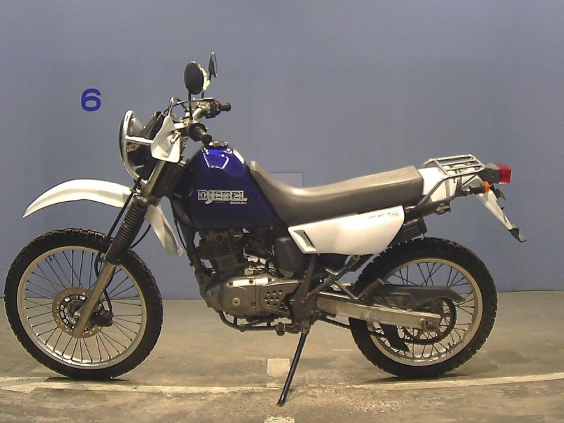 Suzuki dr200 Djebel