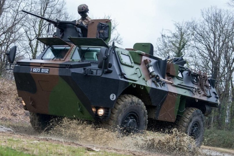 Французский БТР VAB