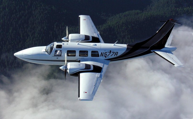 Пайпер Аэростар 700