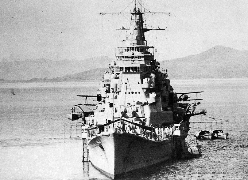 Японский тяжелый крейсер Takao