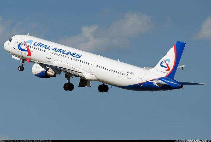 Airbus a320 Уральские авиалинии