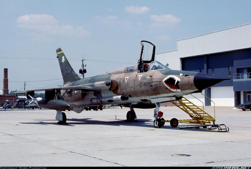 Тандерчиф f-105