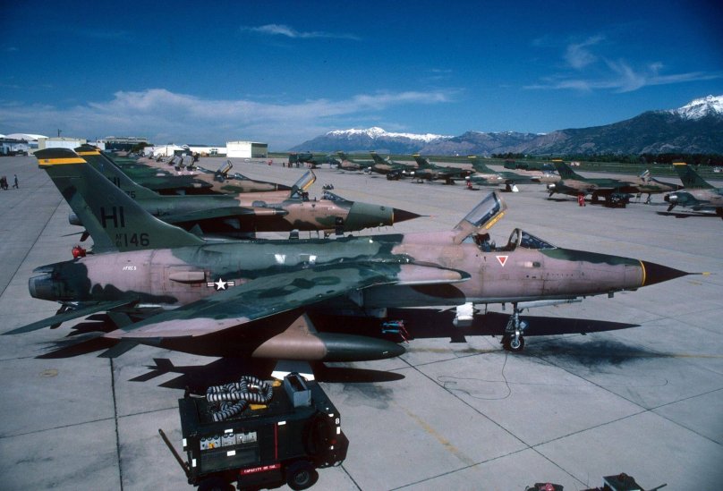 Тандерчиф f-105