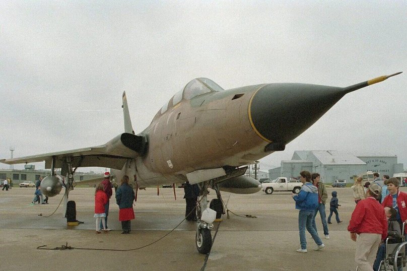 Ф-105 Тандерчиф