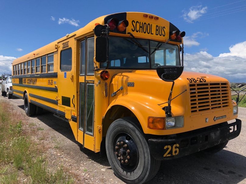 Интернационал 3800