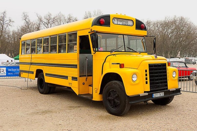 Школьный автобус интернационал интернационал