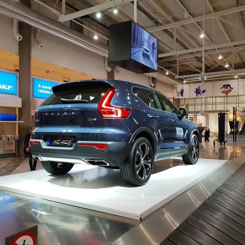 Volvo xc40 Blue Denim