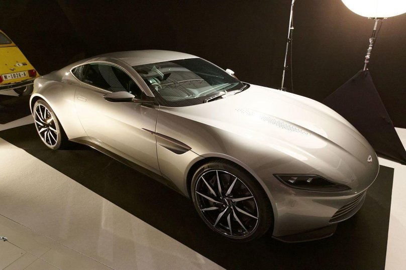 Spectre автомобиль