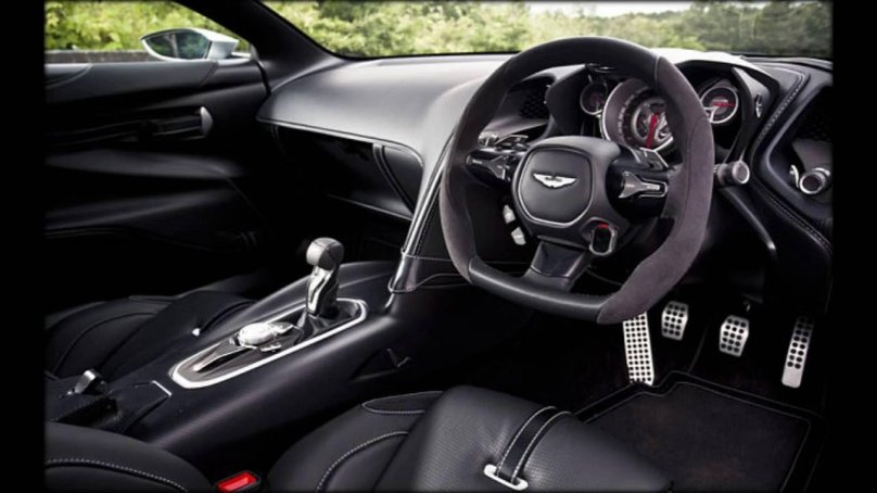 Aston Martin db10 салон