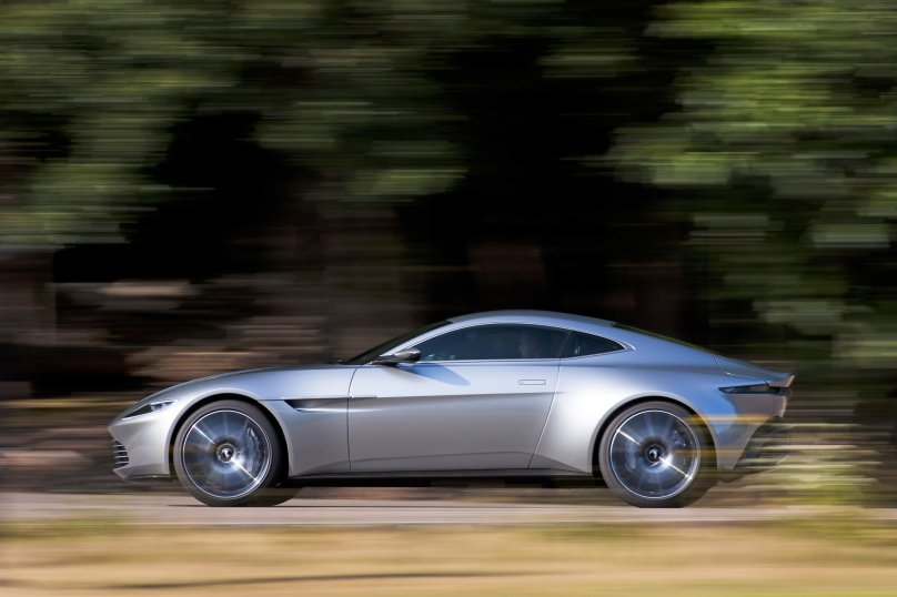 Spectre автомобиль