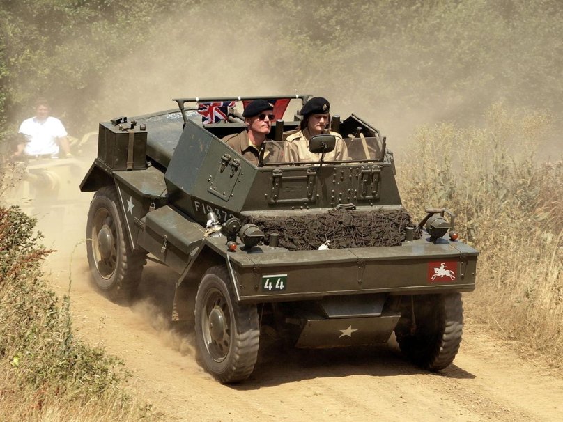 Бронеавтомобиль Динго