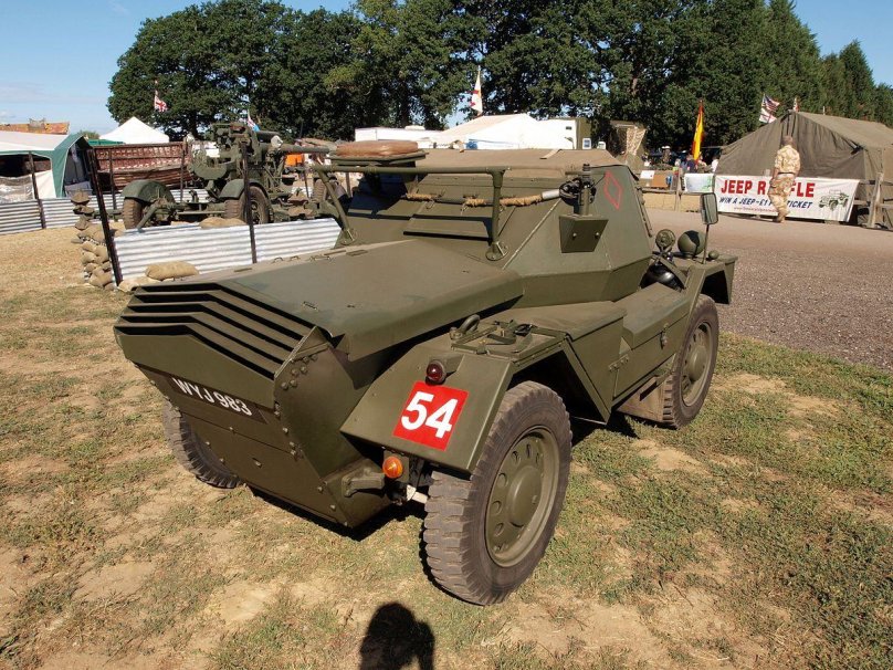 Даймлер Динго бронеавтомобиль