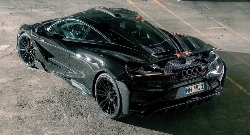 MCLAREN 765lt