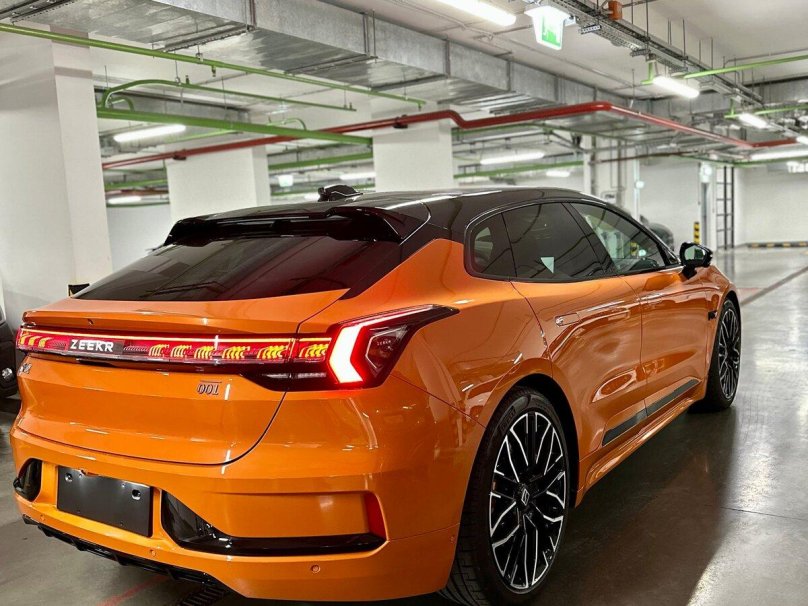 Zeekr 001 100 KWH 2023 оранжевый