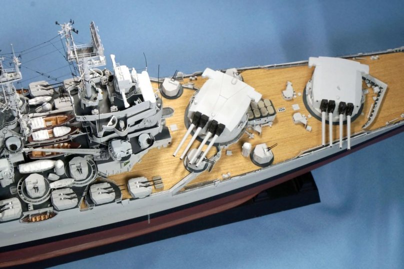 Trumpeter ;Жан бар 1/700