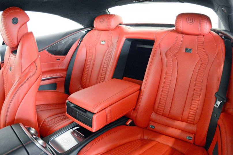 Брабус с красным салоном