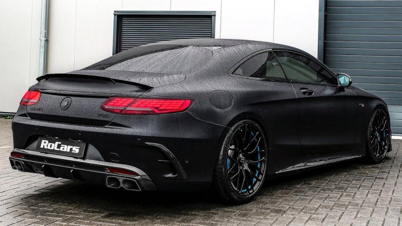 Mercedes s 63 Coupe Brabus 700
