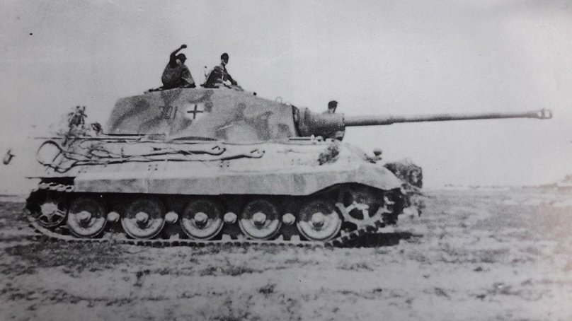Танки Королевский тигр 1944