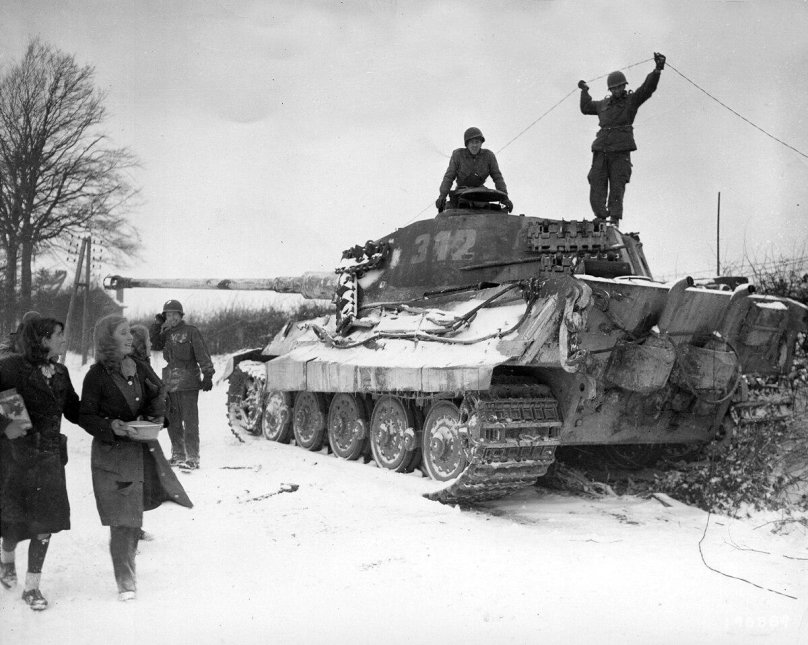 Королевский тигр танк 1944