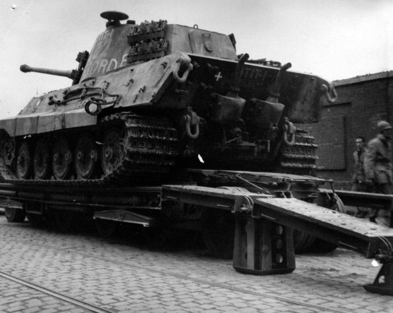 Немецкий танк Королевский тигр
