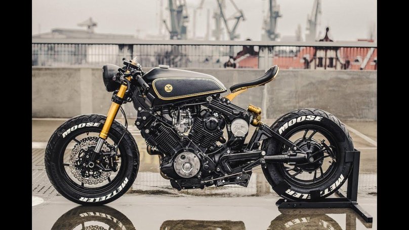 Yamaha Virago 400 Cafe Racer
