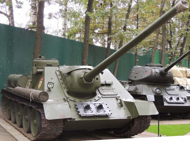 Самоходка Су-100