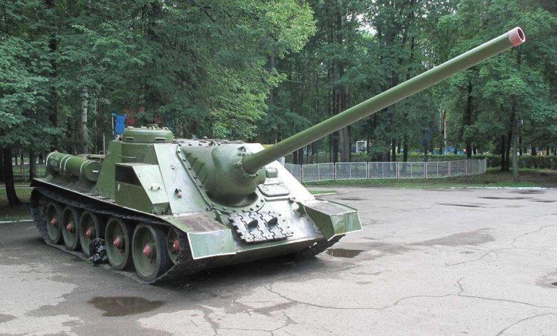 Танк Су 100