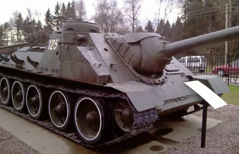 Модель танка Су 100