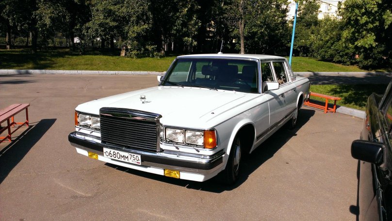 ЗИЛ-41041 седан