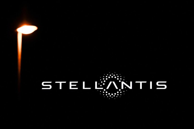 Логотип stellantis