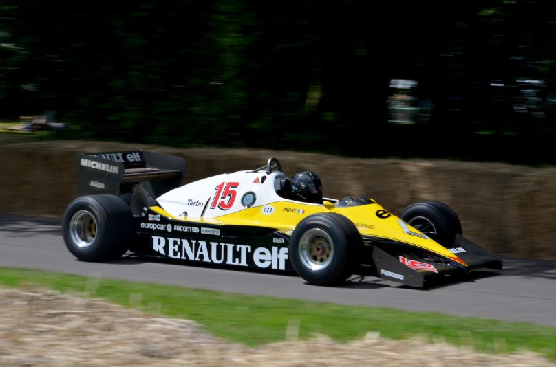 Рене Арну Рено