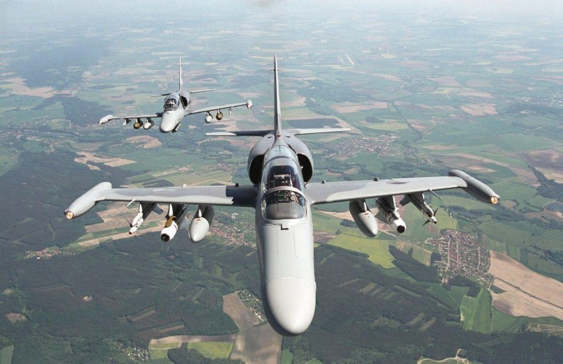 Самолет Aero l-159 Alca