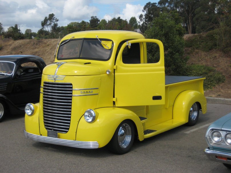 Dodge Coe фургон