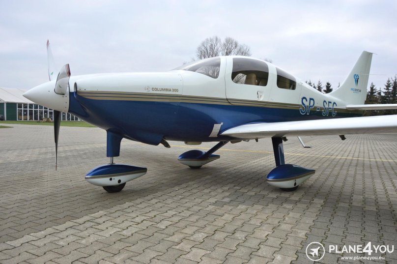 Columbia 300 aircraft