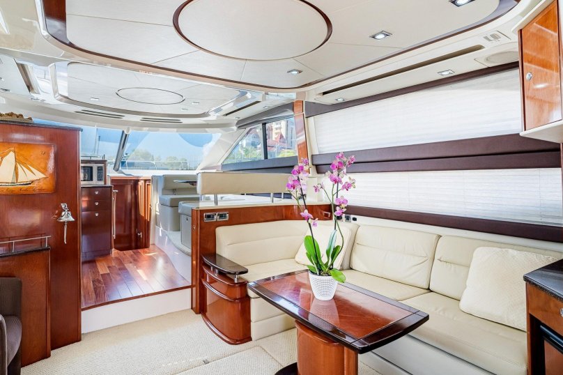 Яхта Наутилус