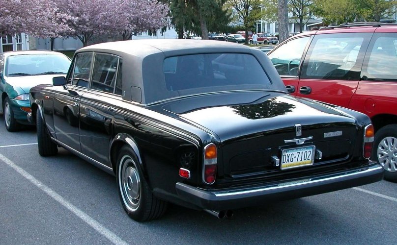 Rolls Royce Silver Wraith 2