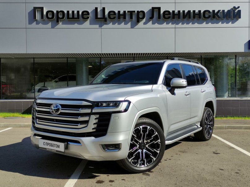 Toyota Land Cruiser 300 2021