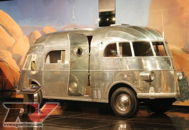 Airstream Classics 2020 — культовый автодом