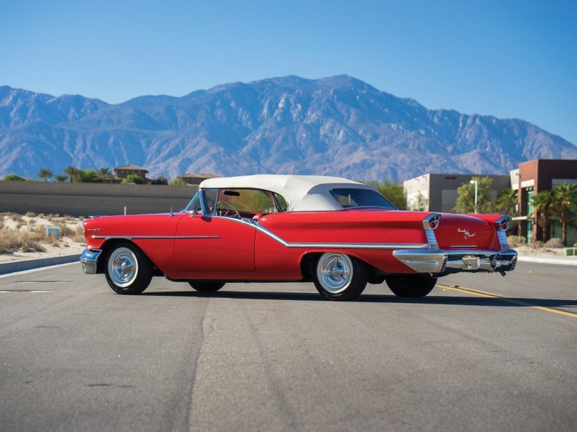 Олдсмобиль Старфайр конвертибль