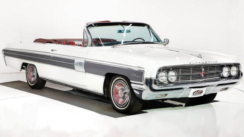 1962 Oldsmobile Dynamic 8 Door