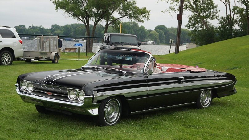 Oldsmobile Starfire 1961