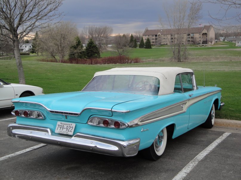 Эдсел Корсейр