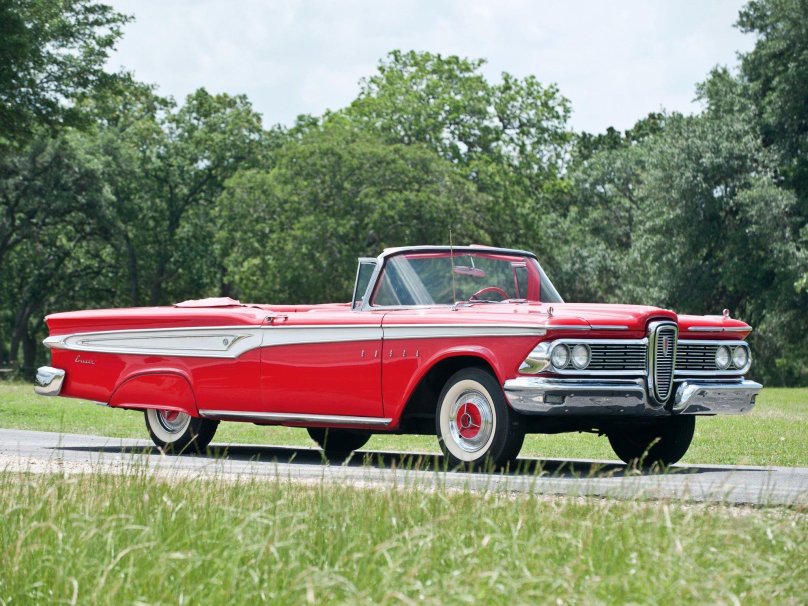 Эдсель Корсар