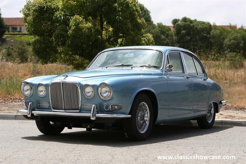 Jaguar s Type 1967