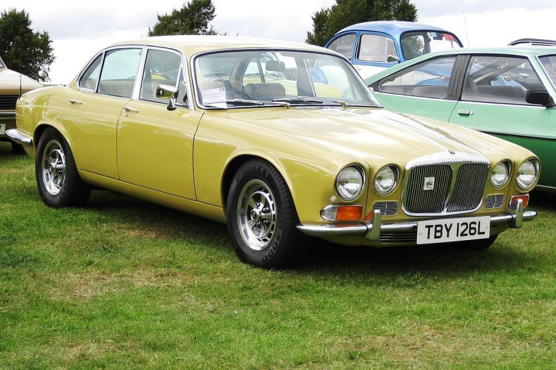 Jaguar xj6 Daimler