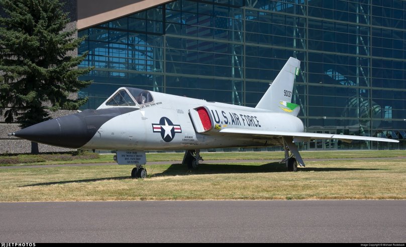 Convair f-106