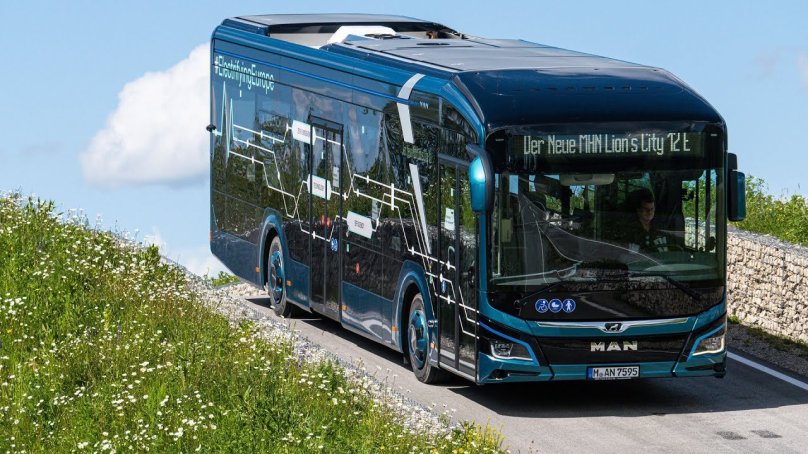 Man Lion’s City 12e